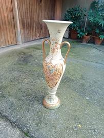 anfora in ceramica decorata