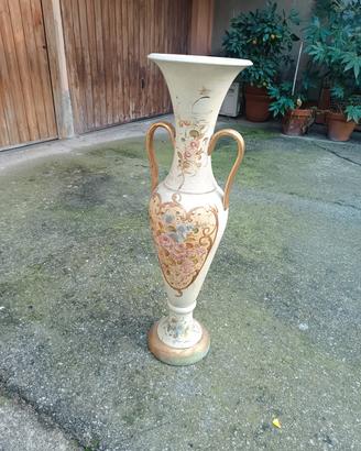 anfora in ceramica decorata