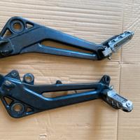 Piastre complete di pedana poggia piedi -Benelli l