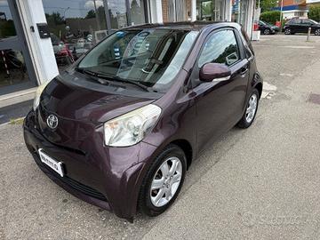 TOYOTA iQ 1.0 Multidrive TENUTA BENISSIMO AUTOMA
