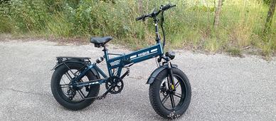 Bicicletta elettrica E- bike,20 giorni,quasi nuova