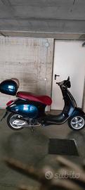 Vespa primavera 125