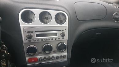 Alfa Romeo 156 1.9 JTD Diesel Distinctive.