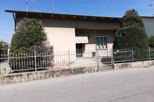 VILLA SINGOLA a Poggio Rusco (MN)