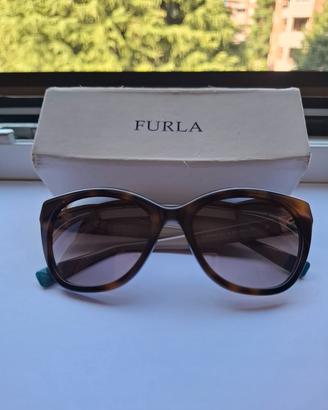 occhiale da sole marca FURLA