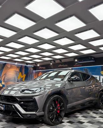 Lamborghini Urus 4.0 S (465)