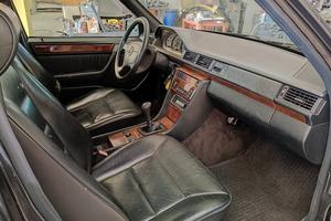  Mercedes E 200 TE 1999