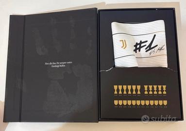 Cofanetto Juventus Black & White con fascia di G.B