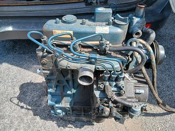 Motore Diesel Kubota d1105 da riparare