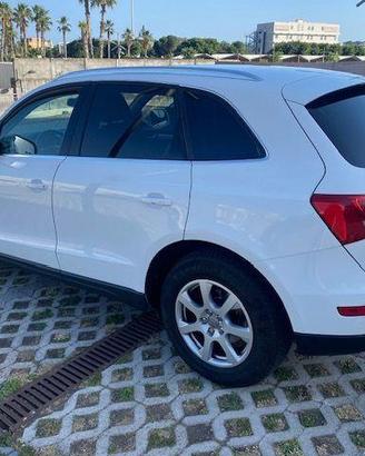AUDI Q5 2000 DIESEL CAMBIO MANUALE  BIANCO