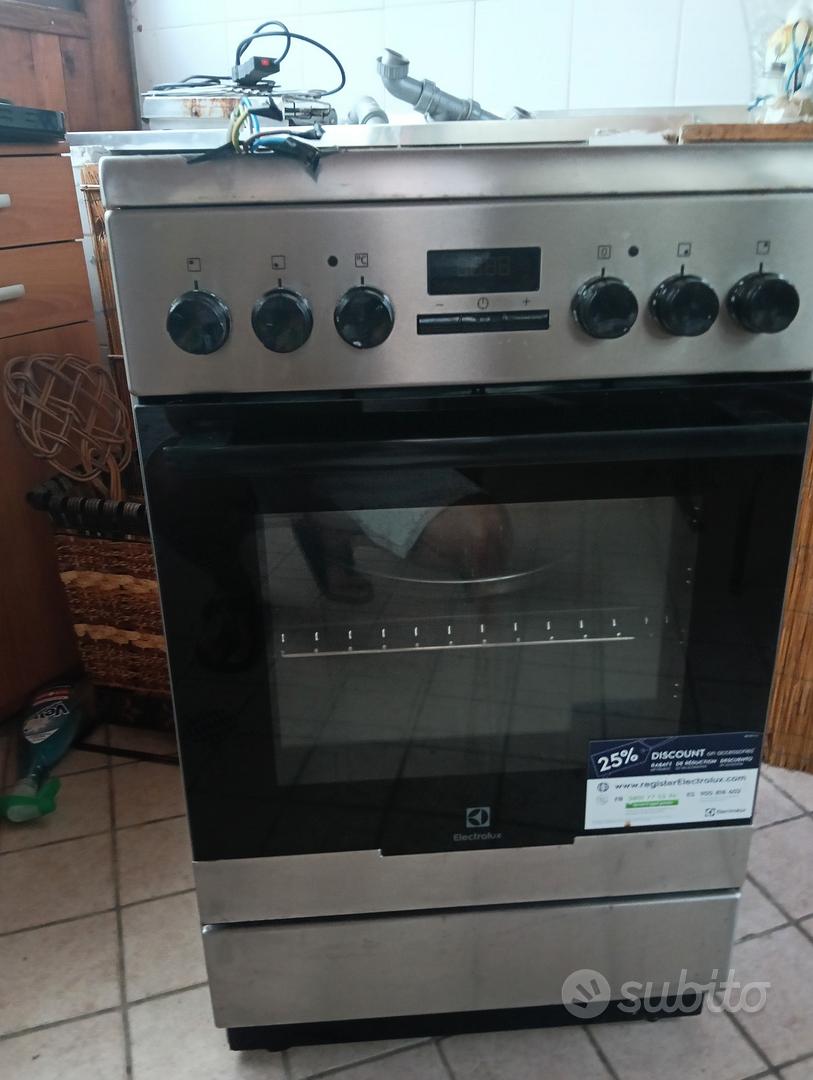 Elemento Superiore Del Forno Genuine Vox EHB500WBF