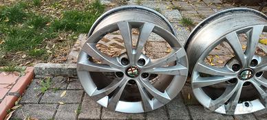 Cerchi in lega Alfa Romeo Giulietta 16 pollici