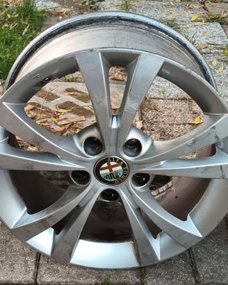 Cerchi in lega Alfa Romeo Giulietta 16 pollici