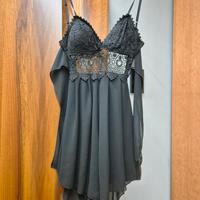 Vestito con corpetto in pizzo