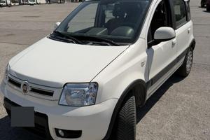 Fiat Panda 4•4