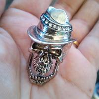 Anello uomo teschio