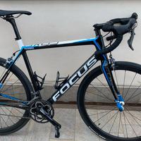 Focus Cayo Evo + Rulli