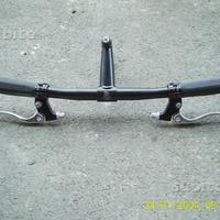 Specchietti retrovisori, selle e manubri