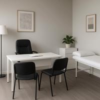 Studio arredato in condivisione