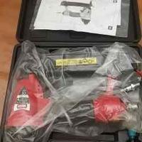 sparachiodi e punti per compressore