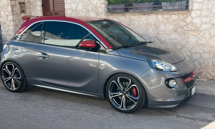 Opel Adam S