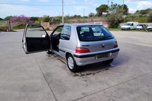 Peugeot 106 