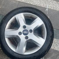 Gomme+cerchi e ruotino Ford Fiesta 2007
