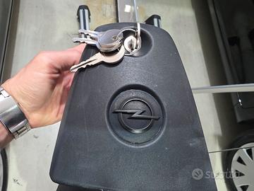 Barre Portapacchi Originali Opel ASTRA con chiavi