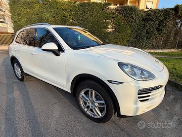 PORSCE CAYENNE 3.0 D AUT 2011 FULL OPTINAL