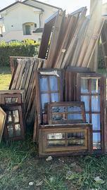 Infissi e porte in legno massello
