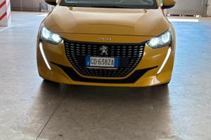 Peugeot 208 1.2 putech