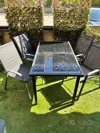 Tavolo giardino