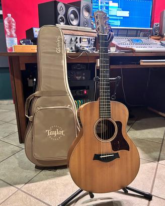 Taylor gs mini e rosewood