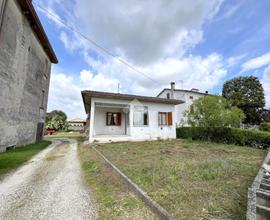 VILLA SINGOLA A MARIANA MANTOVANA