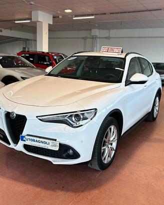 Alfa Romeo Stelvio EXECUTIVE 2.2 Turbodiesel AT8 Q