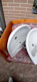  2 Lavabi in Ceramica Completi di Colonna e Rub.