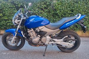 Hornet 600