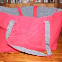 Borsa a mano in feltro