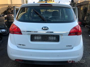 KIA VENGA ANNO 2015