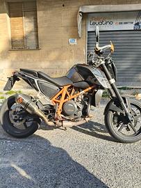 KTM DUKE 690 patente A2
