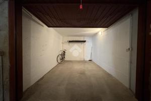 BOX A TORRE DE' ROVERI