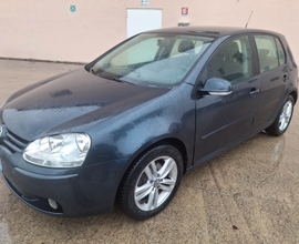 Volkswagen Golf 1.6 102cv