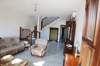 Casa indipendente di 131 m² con 4 locali a Padova