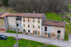 RUSTICO A BADIA CALAVENA