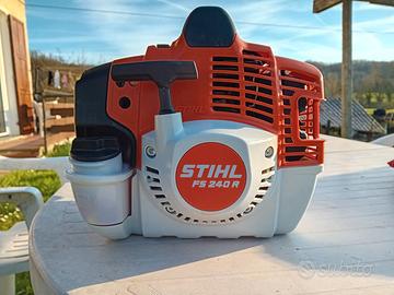 Decespugliatore Stihl FS 240 R