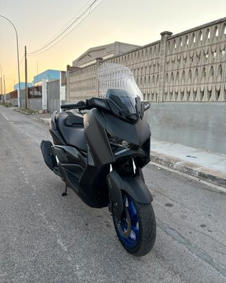 Yamaha xmax 125