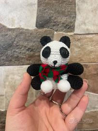 Amigurumi panda