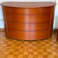 Comò e due comodini ciliegio