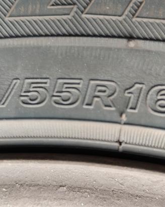 pneumatici invernali e cerchi 215/55r16