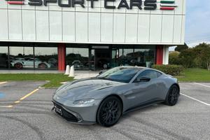 Aston Martin Vantage Coupé Manual